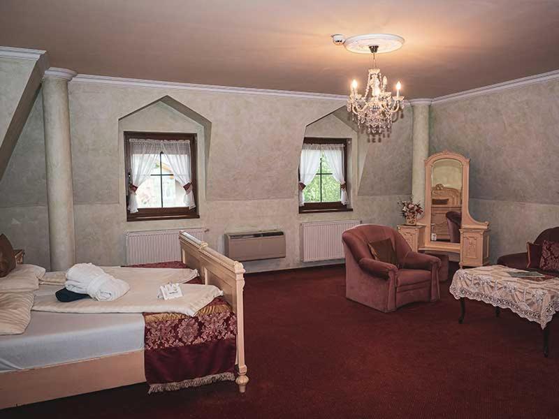 Hetkuti Wellness Hotel Мор Экстерьер фото